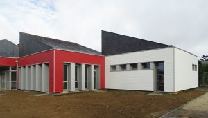 Façade sur Parvis de l'école Jules Ferry